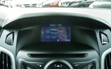 Ford Focus III Kombi 1.6 Duratorq TDCi DPF 115KM 2012 Ford Focus 1.6 TDCI 115KM PDC Navi Led grzana szyba serwis ASO 1.6 Diesel, zdjęcie 18