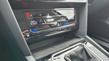 Volkswagen Passat B8 Variant Facelifting 2.0 TDI SCR 200KM 2022 Volkswagen Passat Variant 2.0TDI 200KM ACC Virt.Co, zdjęcie 28