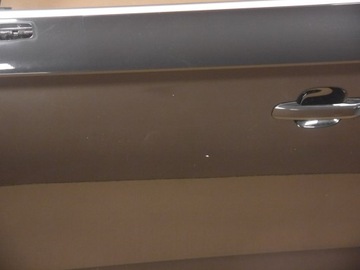 AUDI Q5 80A DVEŘE PŘEDNÍ LEVÉ LY9T