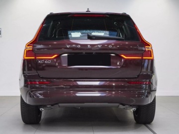 Volvo XC60 II 2026 VOLVO XC60 B5 AWD Core Suv 2.0 (264KM) 2026, zdjęcie 2