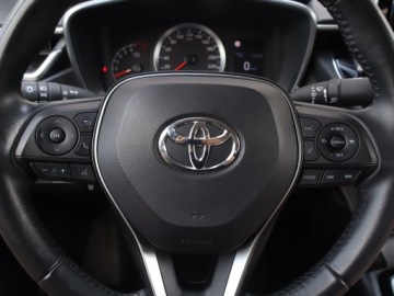 Toyota Corolla XII Sedan 1.5 VVT-i 125KM 2022 Toyota Corolla 1.5 VVT-i, Salon Polska, zdjęcie 17