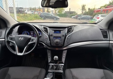 Hyundai i40 Kombi Facelifting 1.6 GDI 135KM 2017 Hyundai i40 elektryczne podgrzewane fotele, tryby jazdy 1.6 Benzyna 135KM, zdjęcie 15