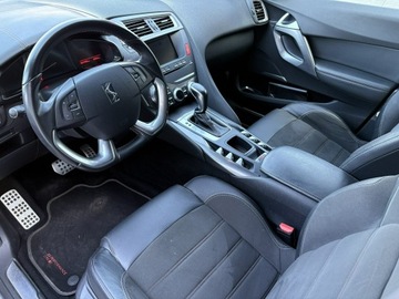 DS 5 Hatchback Facelifting 2015 2.0 BlueHDi 181KM 2017 DS Automobiles DS 5 2.0 BlueHDI Performonace Line, zdjęcie 6