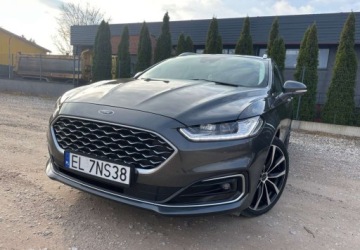Ford Mondeo V Kombi Facelifting 2.0 EcoBlue 190KM 2019 Ford Mondeo Ford Mondeo 2.0 EcoBlue Vignale AWD 2.0 Diesel 190KM