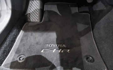 Toyota C-HR I Crossover 1.8 Hybrid 122KM 2018 Toyota C-HR 1.8 Hybrid Prestige 1.8 Hybryda 122KM, zdjęcie 32