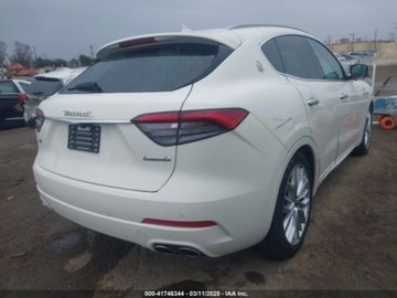Maserati Levante 2020 Maserati Levante Granlusso 2020 3.0l 3.0 Benzyna 345KM, zdjęcie 5