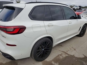 BMW X5 G05 2022 BMW X5 SDrive40I 2022 3.0l 3.0 Benzyna 335KM, zdjęcie 3
