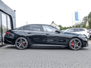 BMW Seria 5 G90-91 Touring 2.0 520d 197KM 2026 520d xDrive M Sport 2.0 (197 KM)| Asystent parkowania Plus, zdjęcie 1