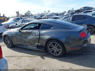 Ford Mustang VI 2017 Ford Mustang 2017 FORD MUSTANG ECOBOOST 2.3 Benzyna 310KM, zdjęcie 8