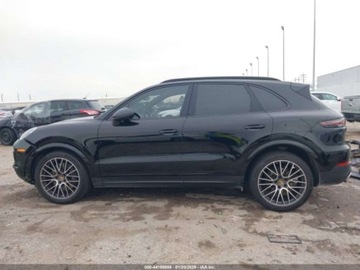 Porsche Cayenne III 2022 Porsche Cayenne Platinum Edition 2022 3.0 Benzyna 335KM, zdjęcie 2