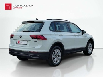 Volkswagen Tiguan II SUV Facelifting 2.0 TDI 150KM 2022 Volkswagen Tiguan Salon PL DSG 4motion Faktura Vat Kamera 360el.klapa, zdjęcie 4