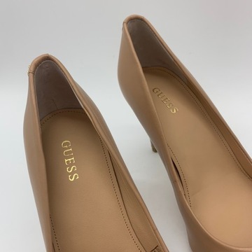 Buty damskie czółenka na szpilce eleganckie GUESS Dafne rozmiar 35 skóra