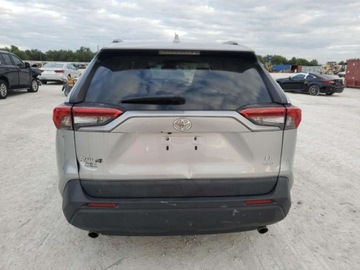 Toyota 2020 Toyota RAV4 2020 TOYOTA RAV4 LE 2.5 Benzyna 203KM, zdjęcie 6