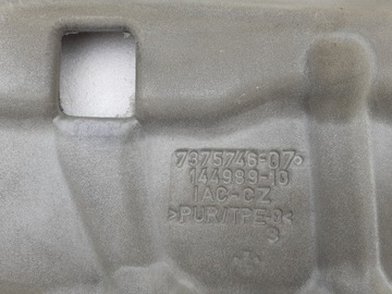 BMW G30 F90 PĚNA TLUMENÍ POLIČKY KUFRU 7375746