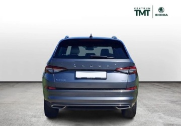 Skoda Kodiaq I SUV Facelifting 2.0 TSI 190KM 2022 Skoda Kodiaq 2.0 TSI 190 KM 4X4 DSG podg. fot. Navi Kamera El. klapa, zdjęcie 6