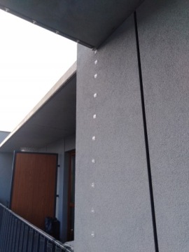 ZESTAW SIATKA NA BALKON PRZECIW PTAKOM GOŁĘBIOM 2X3m OKO 50mm BEZ WIERCENIA