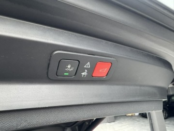 Peugeot 5008 II Crossover 2.0 BlueHDI 180KM 2018 Peugeot 5008 2.0 Blue-HDI 180KM GT Full Led Kamera, zdjęcie 12