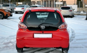 Toyota Aygo I Hatchback 5d Facelifting 1.0 VVT-i 68KM 2012 Toyota Aygo 5 Drzwi KLIMA Zadbany Benzyna 68KM, zdjęcie 7