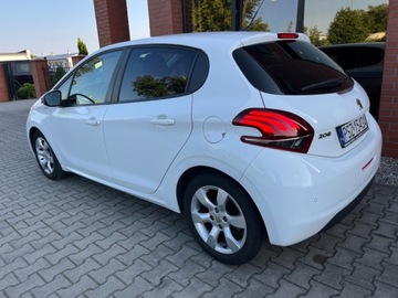 Peugeot 208 I Hatchback 5d Facelifting 1.6 BlueHDi 100KM 2017 Peugeot 208 1.6 diesel 99 KM zarej w PL zadbany mozliwa zamiana, zdjęcie 2