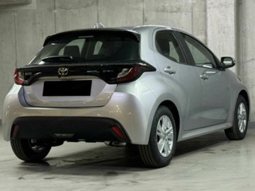Toyota Yaris IV Hatchback Facelifting 1.5 Hybrid Dynamic Force 116KM 2025 Comfort 1.5 Hybrid 116KM | Tempomat adaptacyjny!, zdjęcie 4