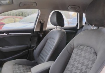 Audi A3 8V Hatchback 3d 1.4 TFSI CoD ultra 150KM 2016 Audi A3 Sportback 2016r, SALON POLSKA. 1.4 Benzyna. Uszkodzony tyl i prawy., zdjęcie 7