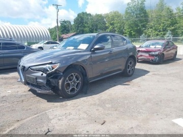 Alfa Romeo Stelvio SUV Facelifting 2.0 Turbo 280KM 2022 Alfa Romeo Stelvio Ti 2022 2.0l 2.0 Benzyna 280KM, zdjęcie 1
