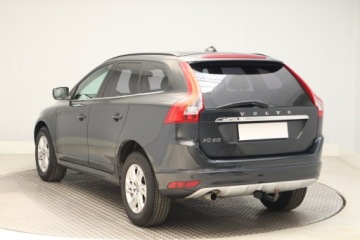 Volvo XC60 I SUV 2.0 D3 136KM 2013 Volvo XC60 D3, Klima, Klimatronic, Tempomat, zdjęcie 3