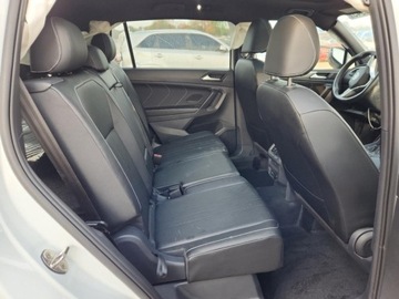 Volkswagen Tiguan III 2024 Volkswagen Tiguan 2024r., Se R-line Black, 2L, od ubezpieczalni 2.0 Benzyna, zdjęcie 7