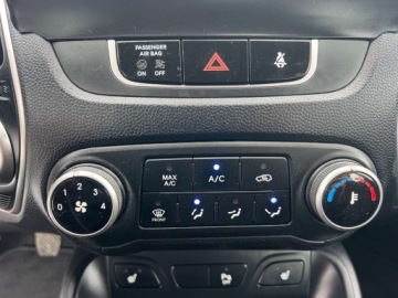 Hyundai ix35 SUV R 2.0 CRDi 184KM 2010 Hyundai ix35 4x4 180KM Nawigacja Kamera Grzane Fotele Nowe Sprzeglo i Rozr, zdjęcie 9