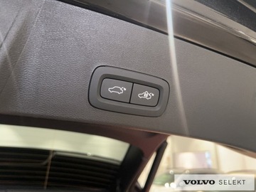 Volvo XC40 Crossover Facelifting 2.0 B3 163KM 2025 Volvo XC 40 VOLVO XC40 B3 Core Benzyna (163+14KM), zdjęcie 29