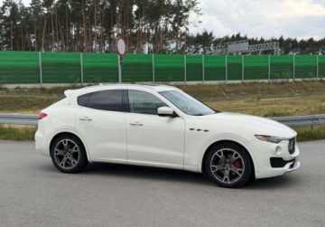Maserati Levante 3.0 V6 GDI 350KM 2017 Maserati Levante Maserati Levante Q4 3.0 V6 350 KM Faktura VAT 23 Po ser, zdjęcie 12