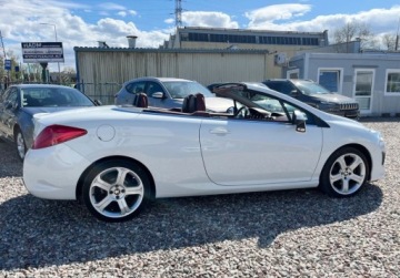 Peugeot 308 I CC Facelifting 1.6 THP 156KM 2011 Peugeot 308 CC kabrio 1.6 Benzyna 156KM, zdjęcie 3