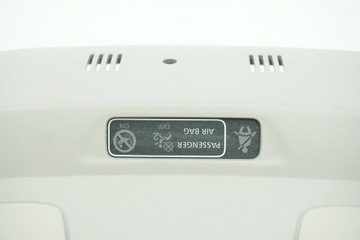 LAMPA OSVĚTLENÍ KABINY KADJAR 969802078R