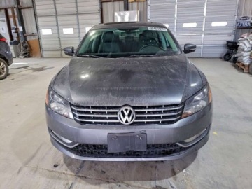 Volkswagen Passat B8 Limousine 2.0 TDI BlueMotion Technology 150KM 2015 Volkswagen Passat 2015 VOLKSWAGEN PASSAT SEL 2.0 Diesel 150KM, zdjęcie 4