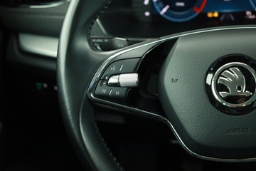 Skoda Octavia IV Scout 1.5 TSI ACT 150KM 2022 Skoda Octavia 1.5 TSI, Salon Polska, zdjęcie 17