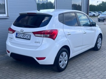 Hyundai ix20 Mikrovan 1.6 CVVT 125KM 2014 Hyundai ix20 HYUNDAI iX20 1.6 Benzyna 125KM, zdjęcie 4