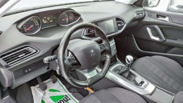 Peugeot 2015 Peugeot 308 1.2i 131 kM Navi Temp LED Kamera Panorama Bluetooth Serwis GWA, zdjęcie 14