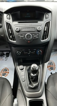 Ford Focus III Kombi Facelifting 1.0 EcoBoost 125KM 2015 Ford Focus Lift / Serwisowany / Bezwypadkowy, zdjęcie 17