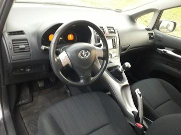 Трос ручки бензобака Toyota Auris I