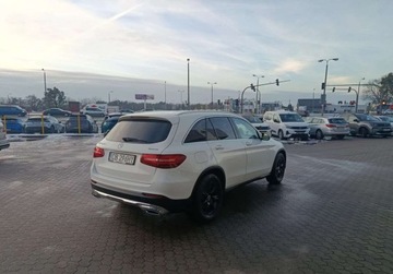 Mercedes GLC C253 SUV 2.1 220 d 170KM 2018 Mercedes-Benz GLC Salon Polska. Udokumentowany serwis 2.1 Diesel 170KM, zdjęcie 2