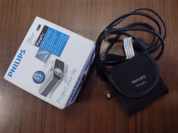 Карманный проектор Philips PPX2055/EU