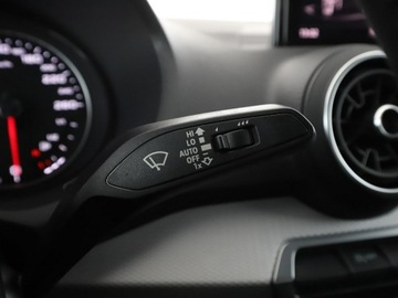 Audi Q2 SUV 1.5 35 TFSI 150KM 2019 Audi Q2 35 TFSI Automat Climatronic Tempomat, zdjęcie 30