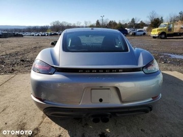 Porsche Cayman 718 Coupe 2.0 300KM 2017 Porsche Cayman Porsche Cayman, zdjęcie 5