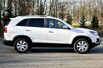 Kia Sorento II SUV 2.0 CRDi 150KM 2011 Kia Sorento 2,0CRDi 150KM Panorama Navi, zdjęcie 4