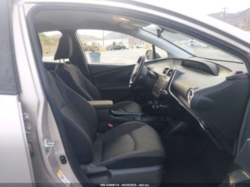 Toyota Prius IV 2021 Toyota Prius 2021 TOYOTA PRIUS PRIME LE 1.8 Hybryda Plug-in 95KM, zdjęcie 8