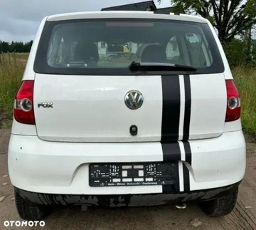 Volkswagen Fox Hatchback 1.2 i 55KM 2006 Volkswagen Fox 1.2 Benzyna 55KM, zdjęcie 3