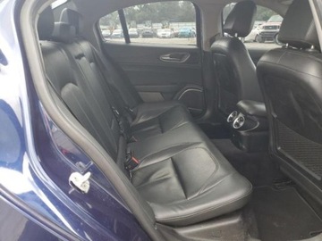 Alfa Romeo Giulia II 2019 Alfa Romeo Giulia Alfa Romeo Giulia, od ubezpieczyciela 2.0 Benzyna 280KM, zdjęcie 9