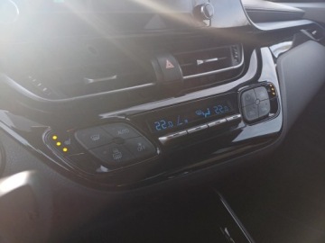 Toyota C-HR I Crossover Facelifting 2.0 Hybrid Dynamic Force 184KM 2021 Toyota C-HR 2.0 Hybrid Style 2.0 Hybrid Style, zdjęcie 24