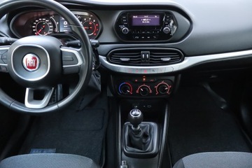Fiat Tipo II Hatchback 1.4 95KM 2019 Fiat Tipo 1.4 16V, Salon Polska, GAZ, Klima, zdjęcie 11