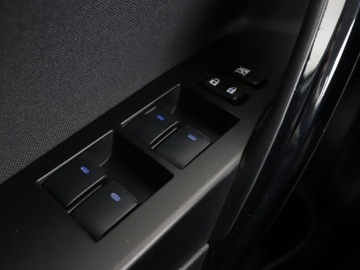 Toyota Auris II Touring Sports Facelifting 1.8 Hybrid 136KM 2016 Toyota Auris HEV automat navi kamera cofania, zdjęcie 33